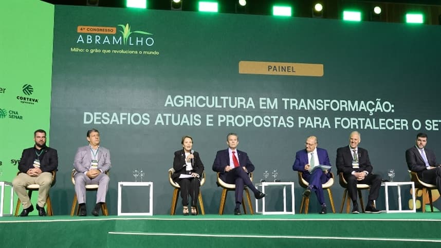 Vice-presidente Alckmin e ministros discutem crise no agro