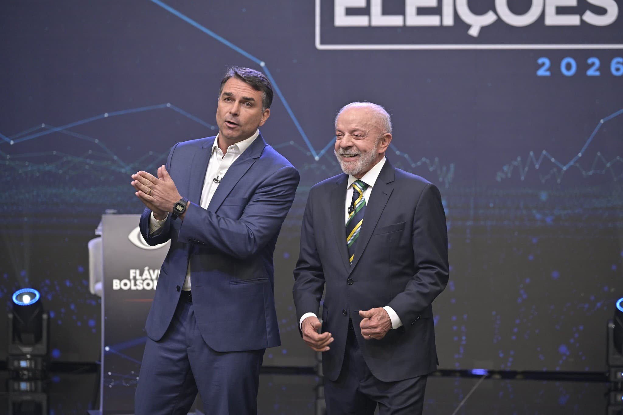 Nova pesquisa mostra Flávio Bolsonaro e Lula em empate técnico