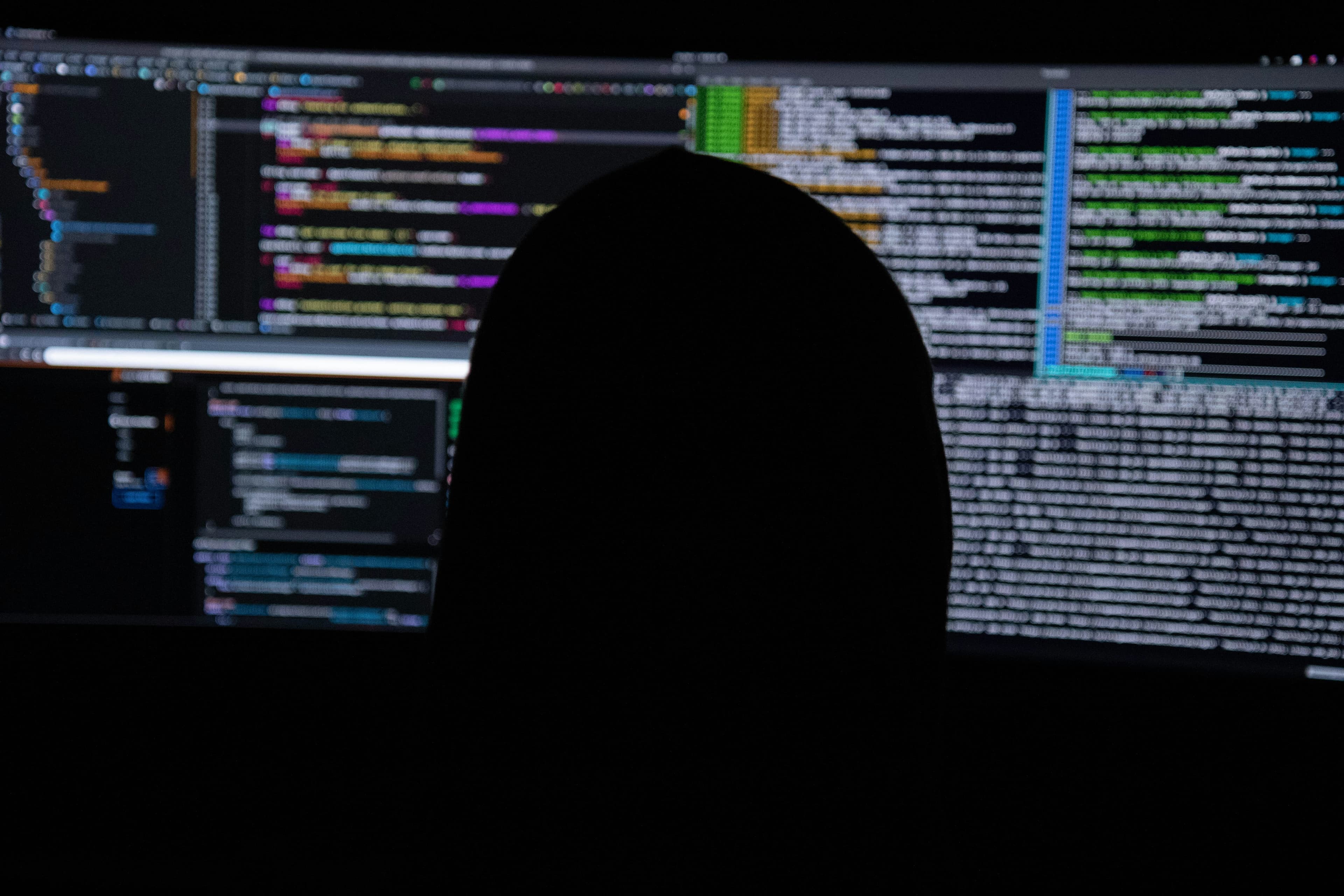 Investigações apontam jovem da China como suspeito de ataques a bancos sul-coreanos