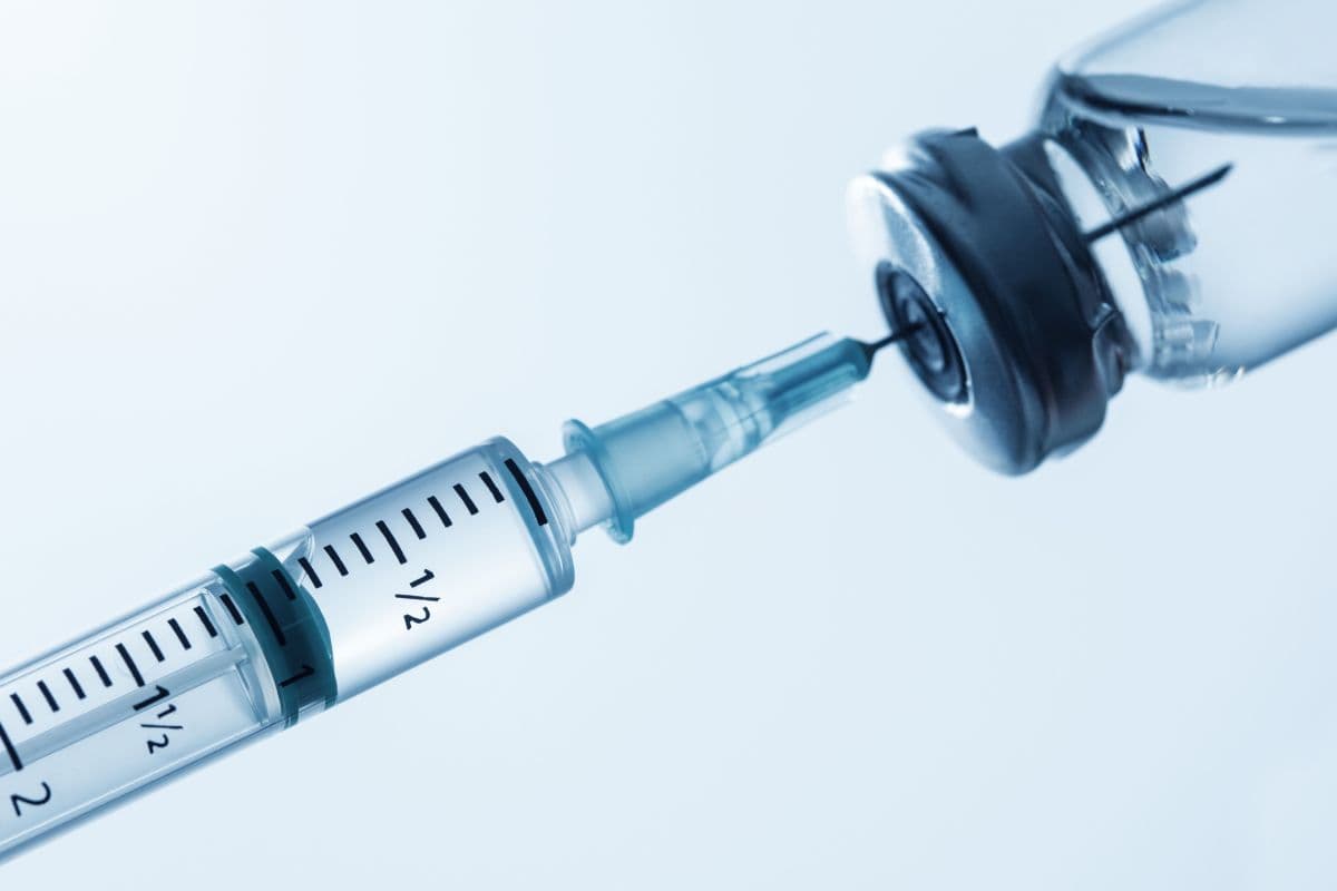 Anvisa proíbe venda de medicamentos irregulares no Brasil