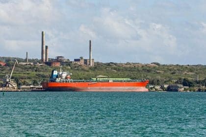 Cuba Recebe Primeiro Carregamento de Petróleo Russo Após Alívio no Bloqueio