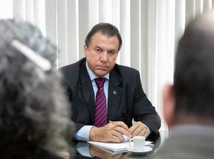 Governo demite secretário após polêmica com a BYD
