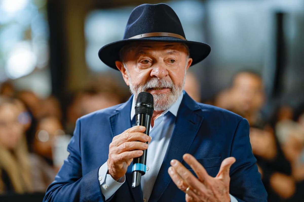 Lula considera tarifa zero no transporte público e reformulação de vale-transporte