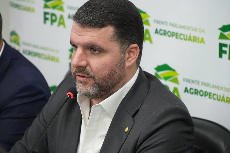 Sojicultores brasileiros enfrentam crise financeira severa