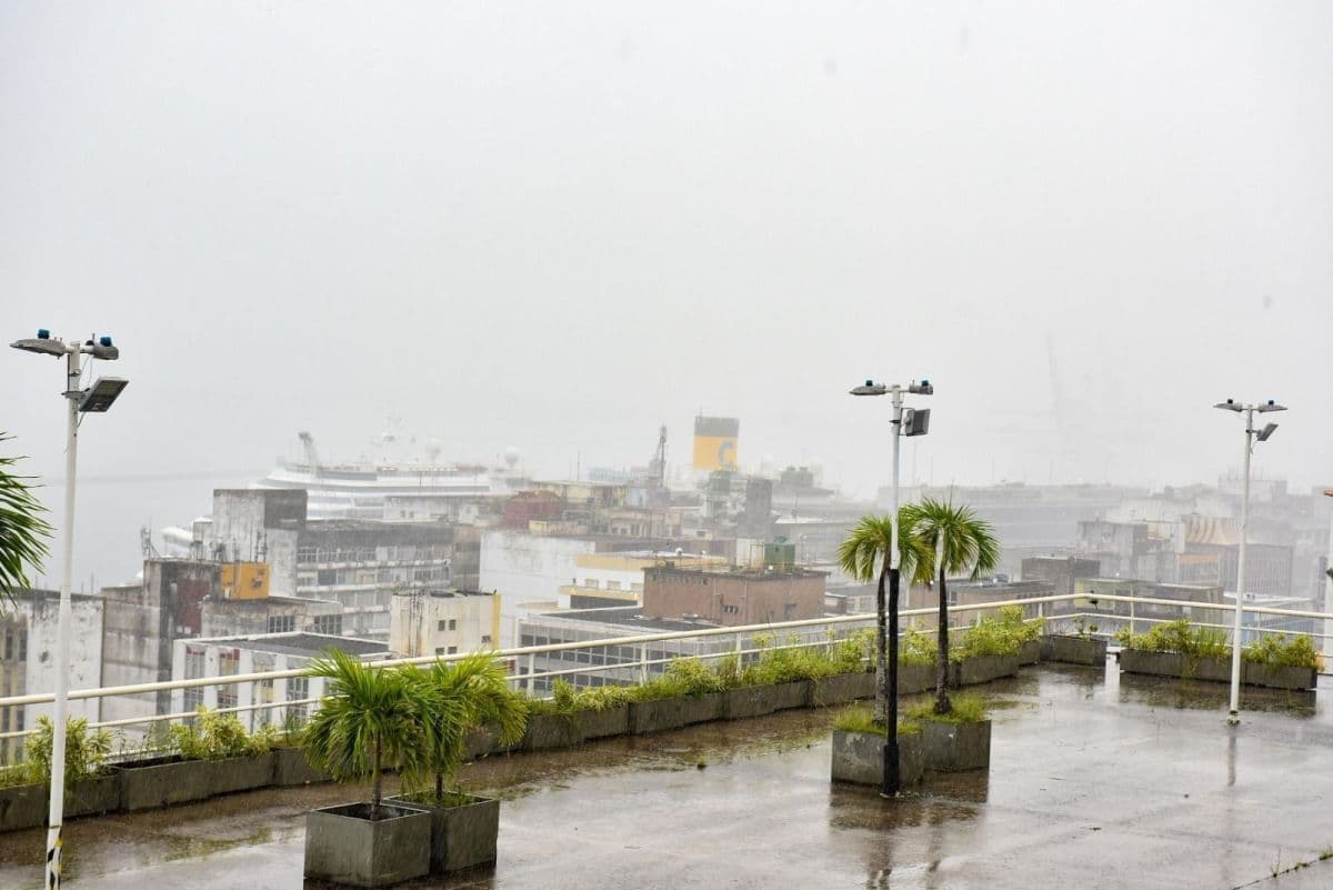 Chuva em Salvador já supera 200 mm na primeira semana de junho