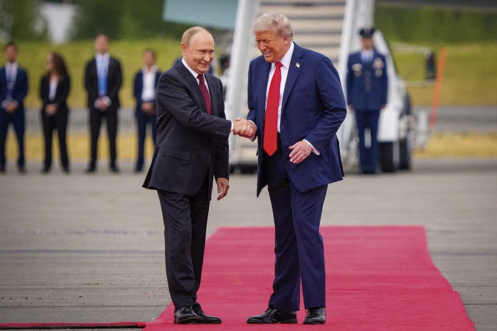 Trump reassume postura favorável a Putin enquanto tensão na Ucrânia aumenta