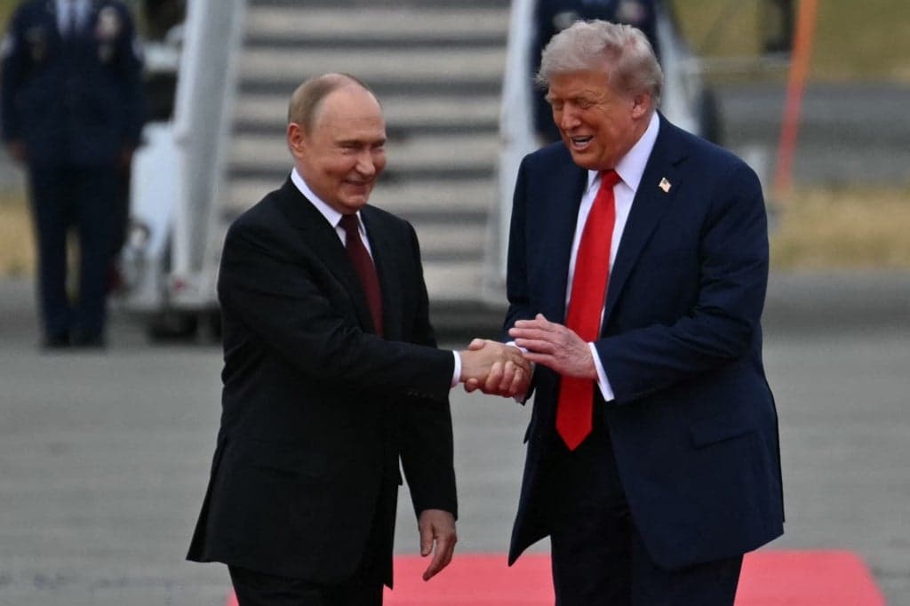 Trump anuncia fornecimento de diesel russo ao mercado americano