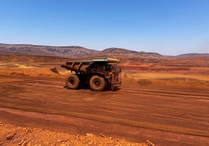 Minério de ferro registra queda na Bolsa de Dalian devido ao aumento de embarques