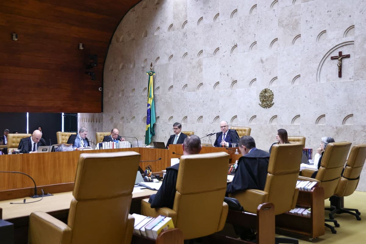 PT propõe mudanças no Judiciário e debate sobre mandatos em cortes superiores