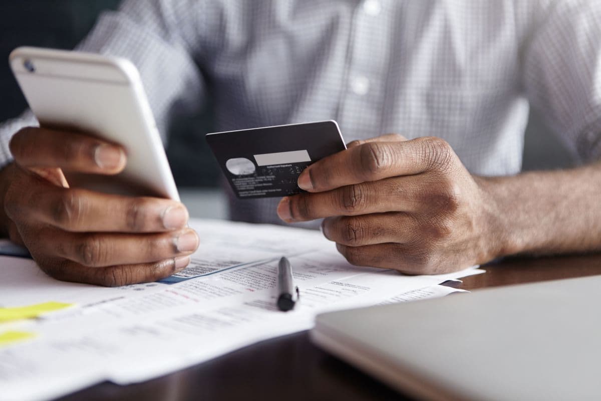 Desenrola 2.0 oferece até 90% de desconto em dívidas para brasileiros