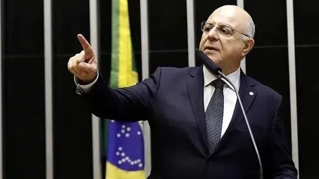 Arnaldo Jardim prevê aperfeiçoamentos na política de minerais críticos
