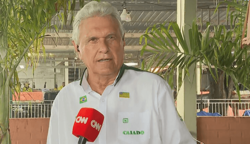 Ronaldo Caiado inclui Roberto Brant na equipe de pré-campanha