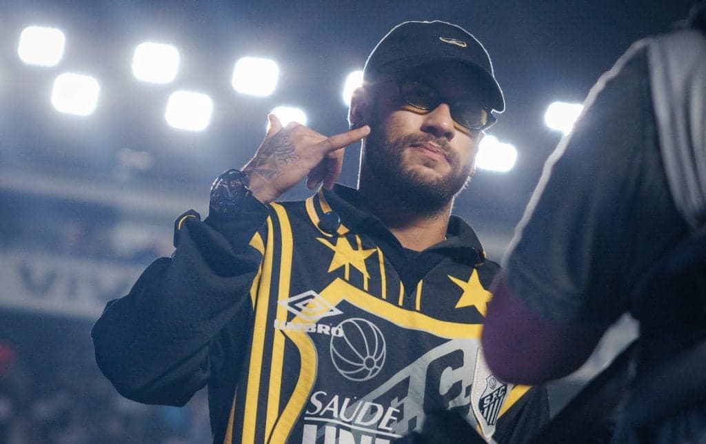 Neymar declara: 'No Rio, eu sou Mengão' durante evento no Maracanã