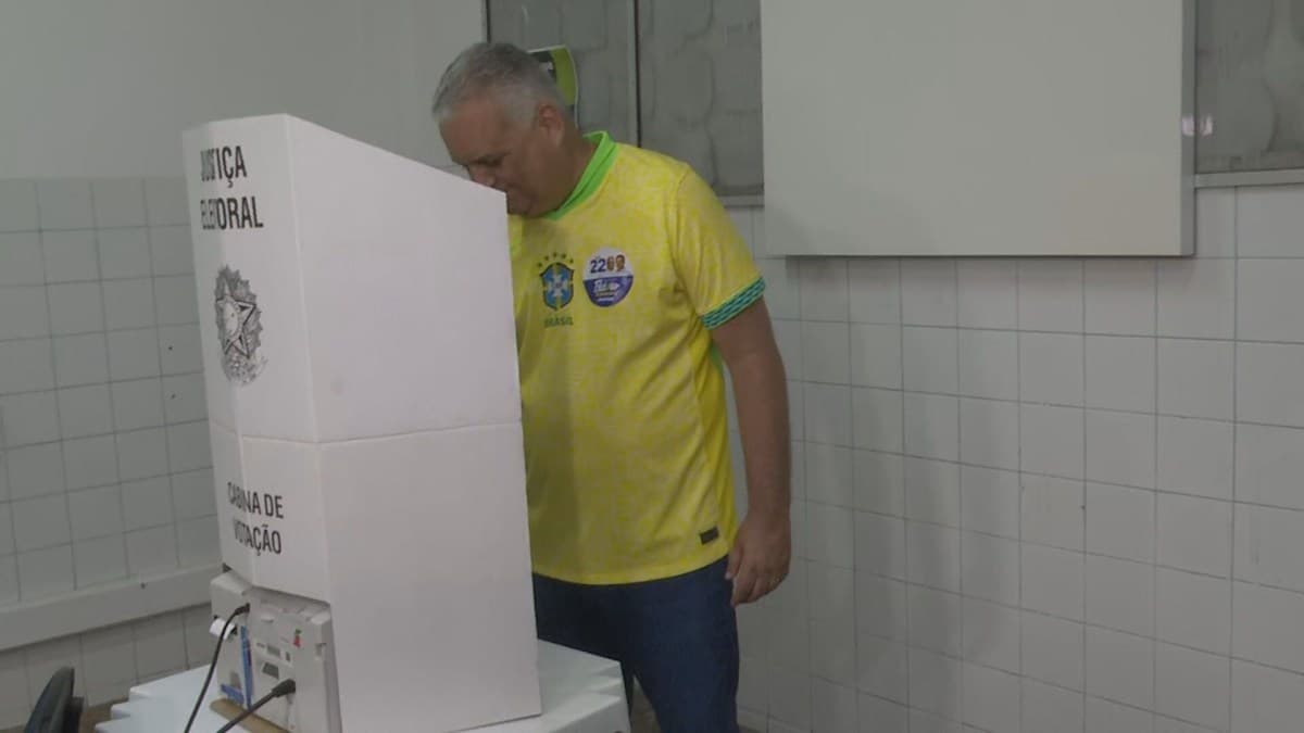 Alfredo Gaspar vota em Maceió e promete governo de unificação