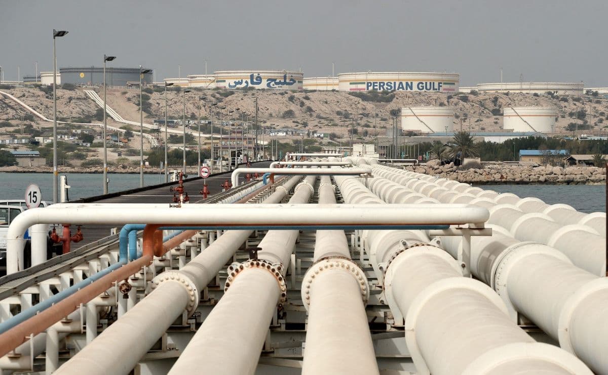 Trump expressa impaciência com Irã, elevando preços do petróleo