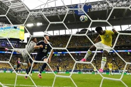 Brasil aguarda adversário na Copa após vitória sobre a Escócia
