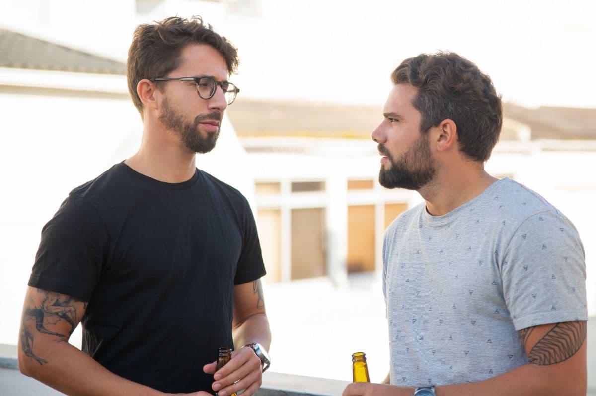 Discussão sobre emoções reprimidas revela a realidade dos homens
