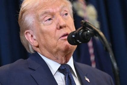 Trump anuncia progresso em negociações entre EUA e Irã