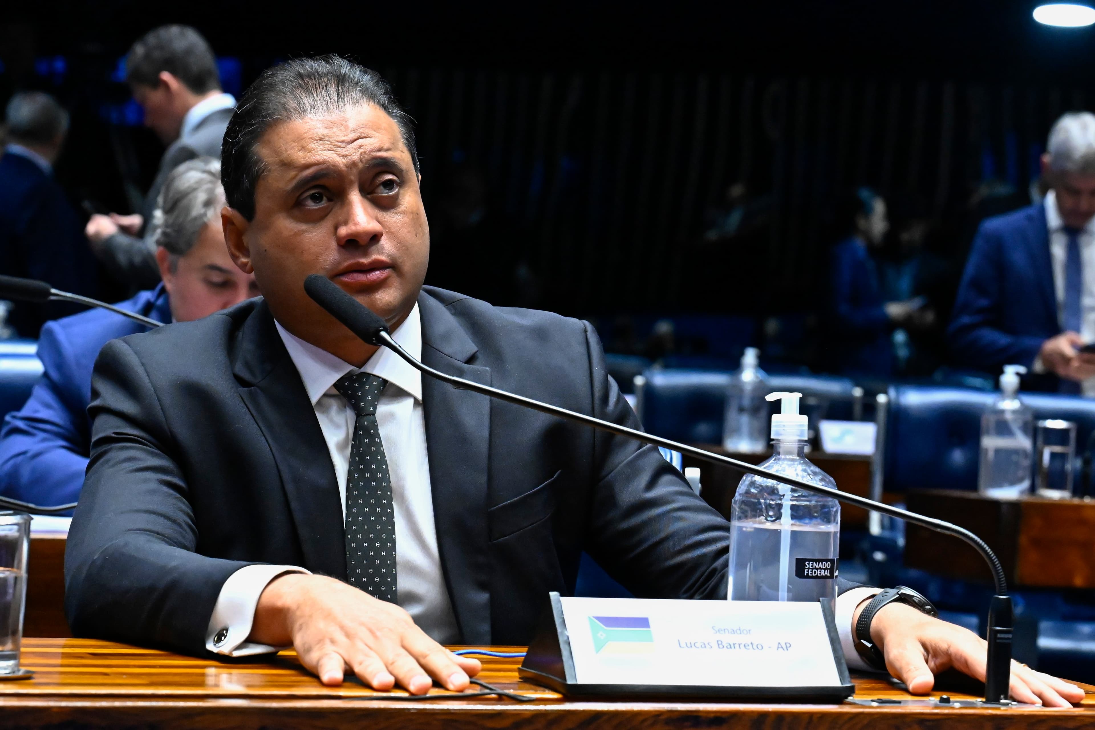 Weverton Rocha será relator da indicação de Jorge Messias ao STF