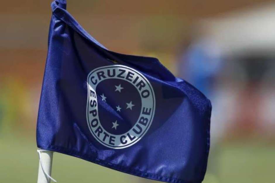 Cruzeiro cai na Libertadores e tem pouco tempo para reagir antes de reencontro decisivo com o Flamengo
