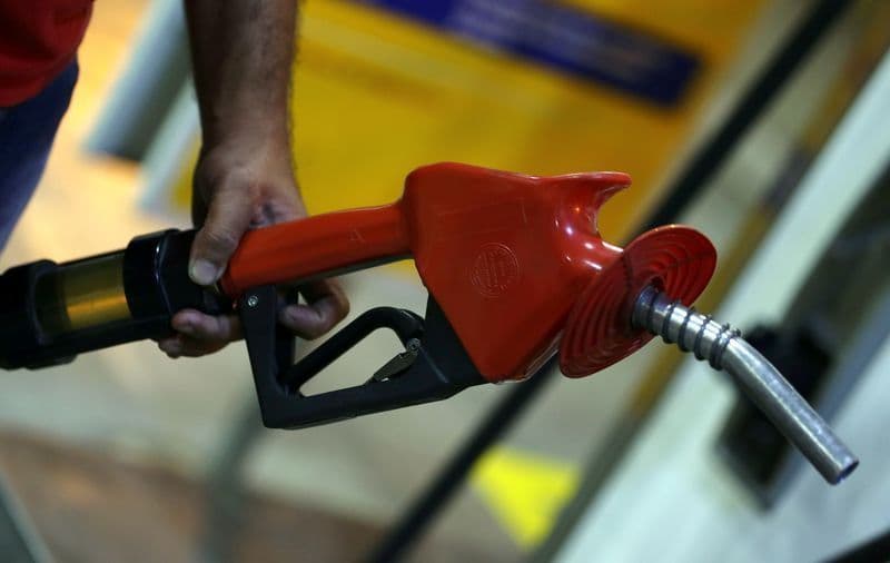 Câmara aprova R$ 10 bilhões para subsidiar diesel e conter inflação