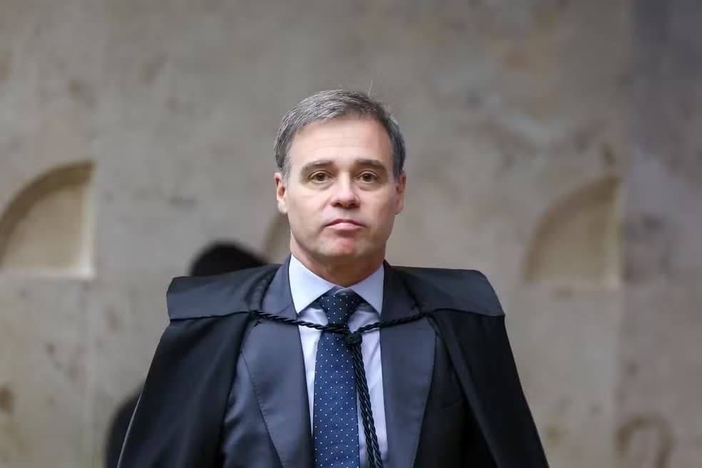 Mendonça e PF criticam proposta de delação de Vorcaro