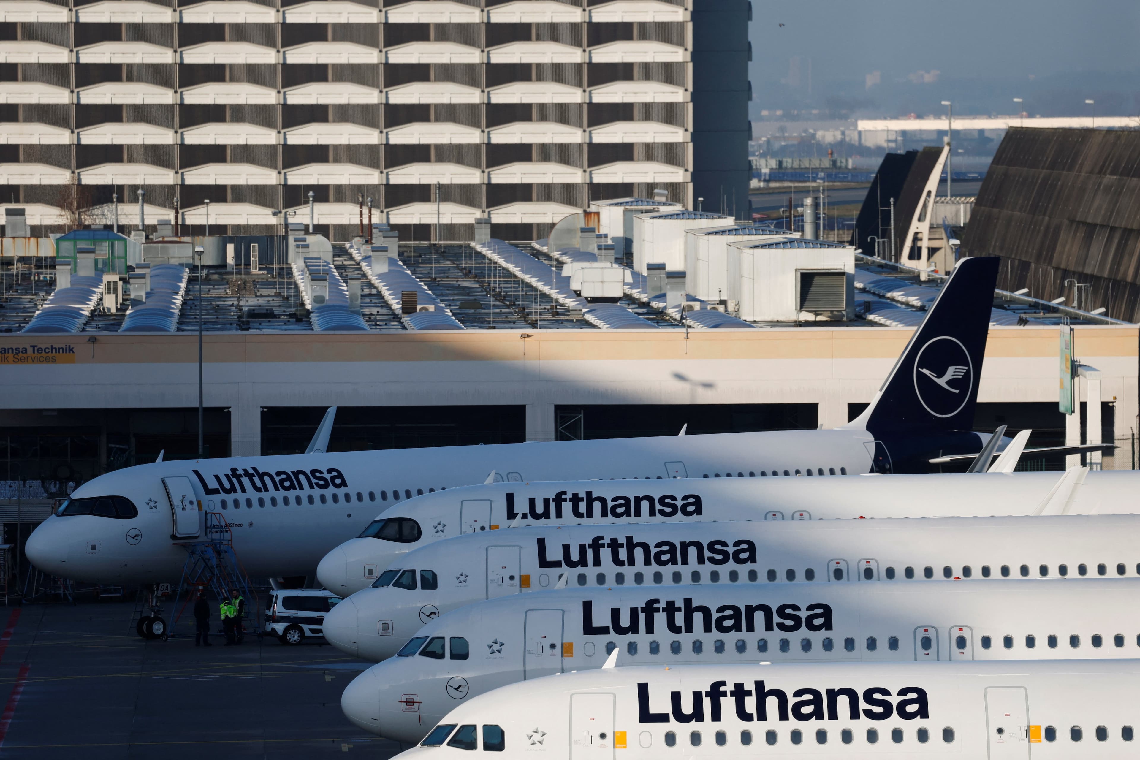 Alerta de crise: Europa pode enfrentar escassez de combustível para aviação