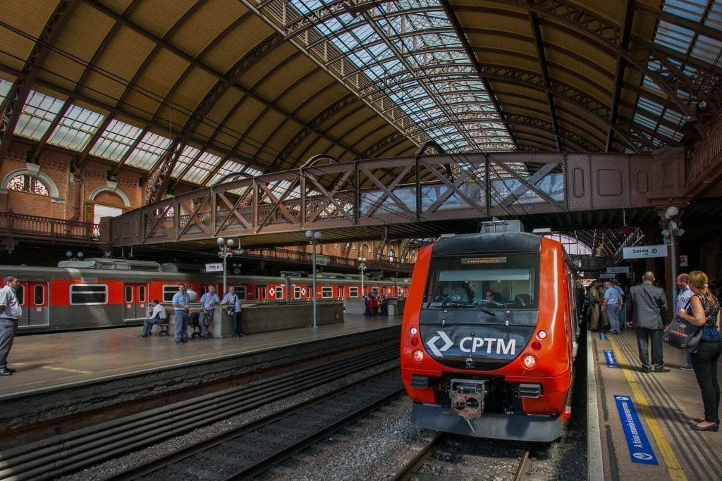 Greve dos ferroviários da CPTM continua sem garantia de empregos