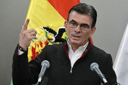 Presidente da Bolívia alerta que crise social está no limite
