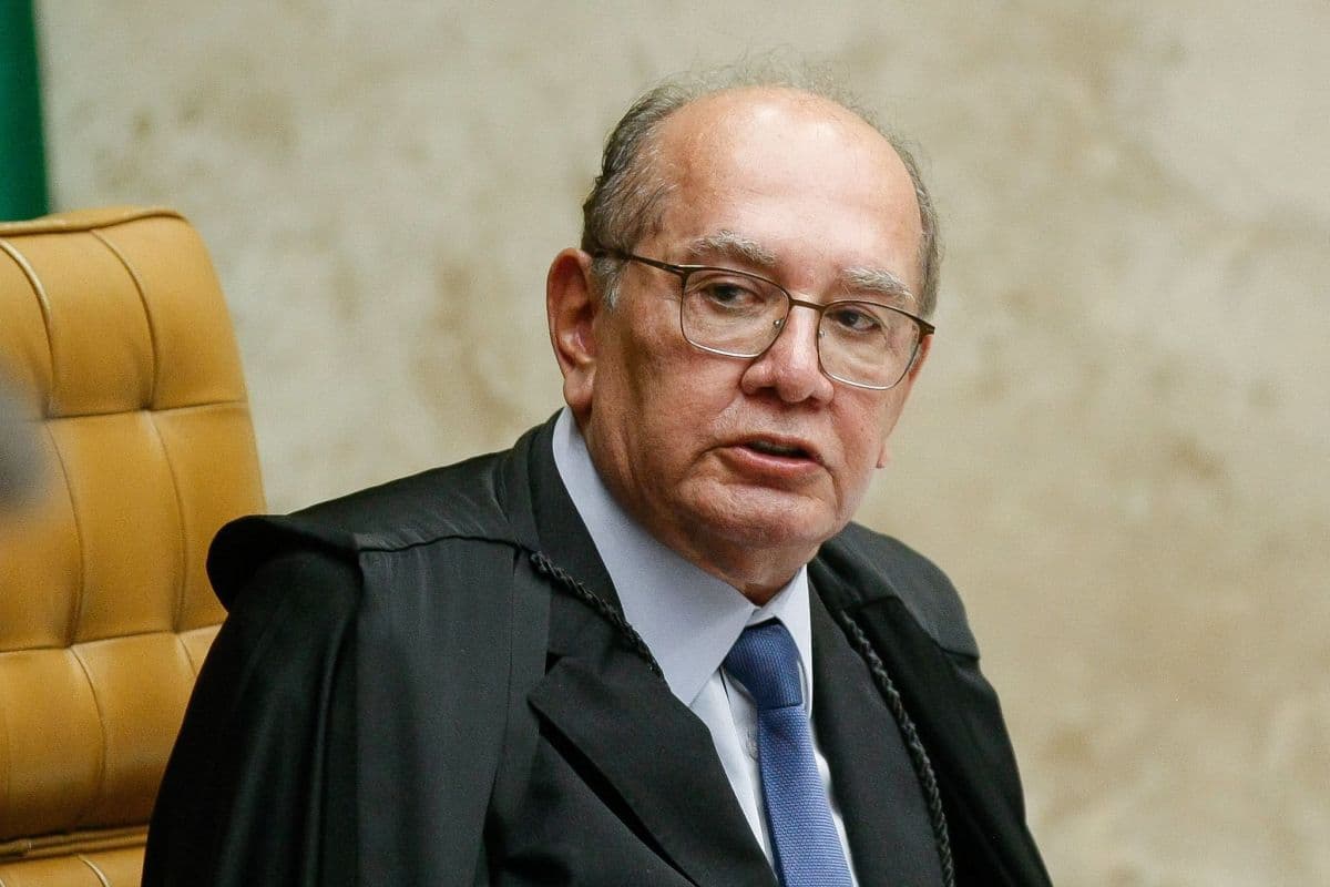 Gilmar Mendes menciona corrupção em sessão do STF