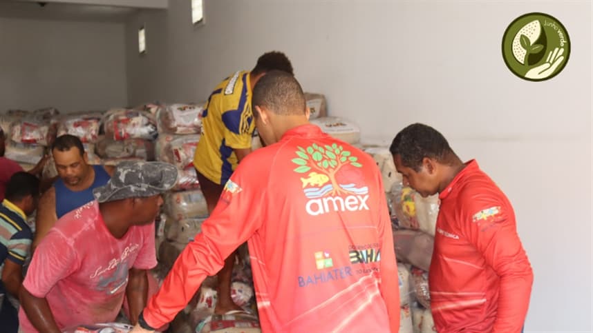 Mobilização assegura alimentos para 2,5 mil famílias na Bahia