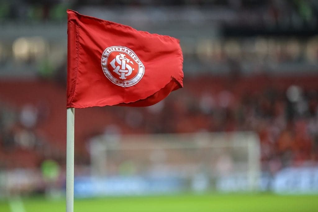 Inter quita salários de jogadores antes do Gre-Nal