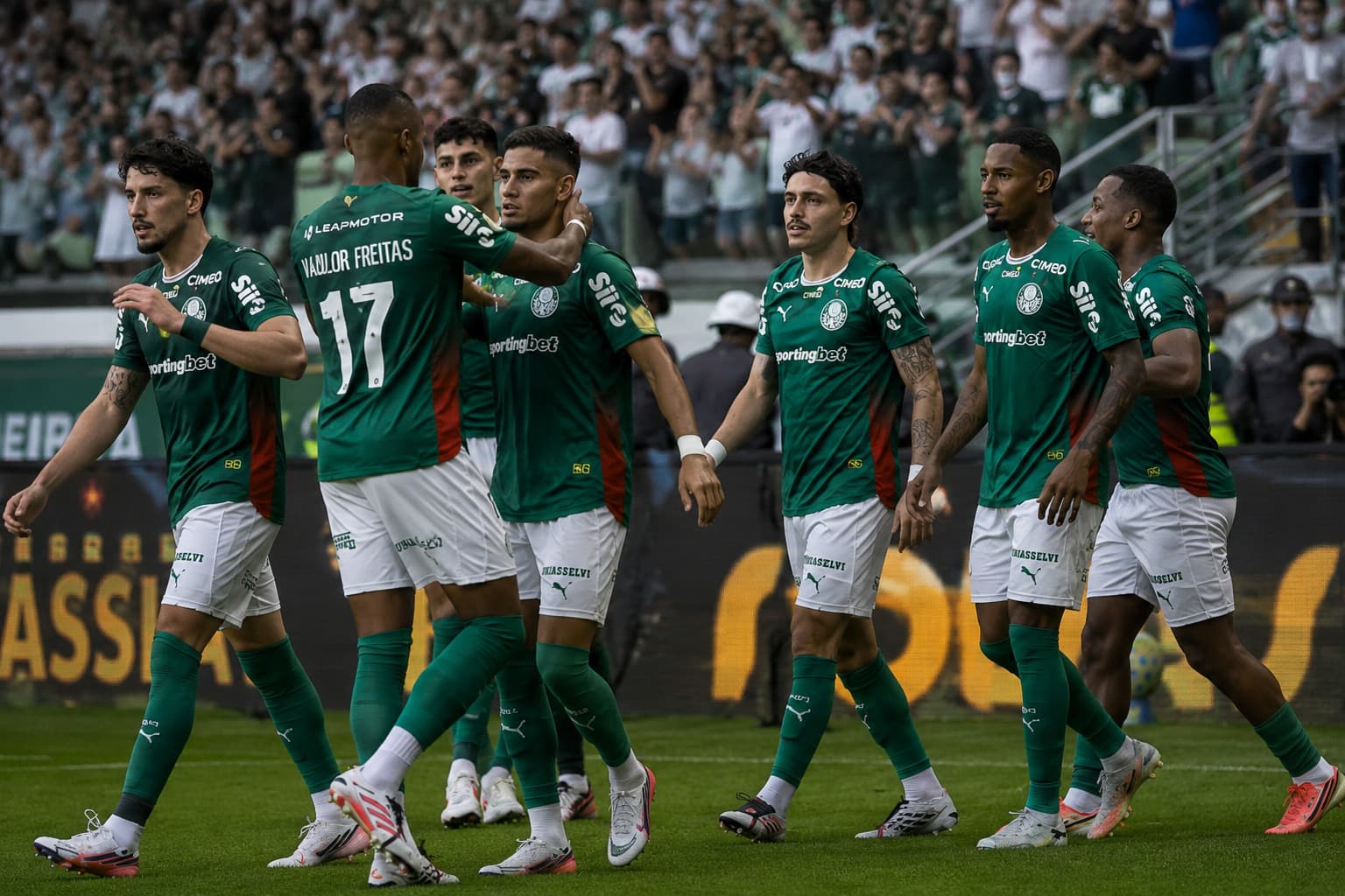 Palmeiras avança à semifinal da Libertadores e encara Fluminense em outubro; Abel fica fora da ida