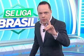 SBT encerra contrato com apresentador de televisão após breve período