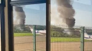 Avião da Polícia Militar cai em Ipatinga, Minas Gerais