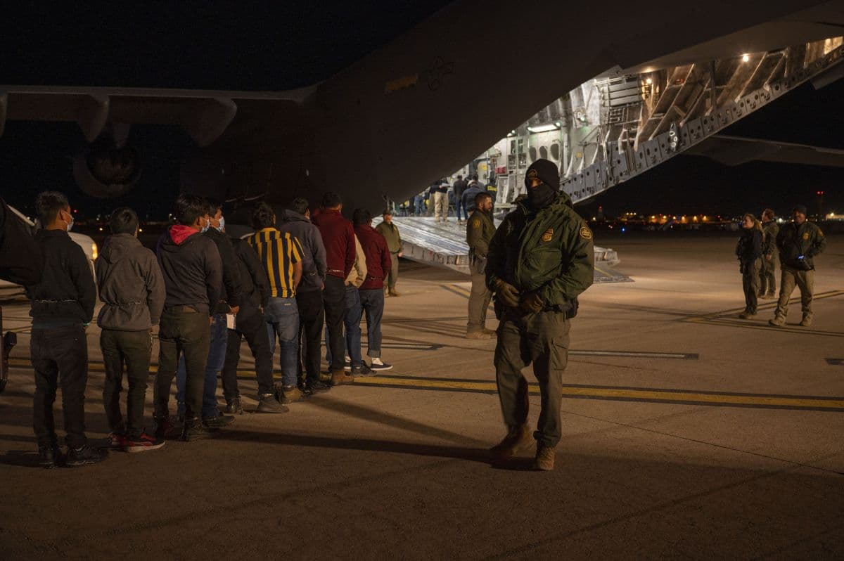 EUA deportam imigrantes latino-americanos para a RDC