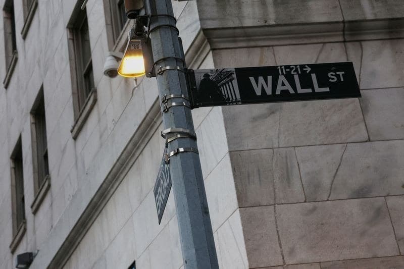Bolsas de Nova York fecham em direções misturadas com tensões no Oriente Médio
