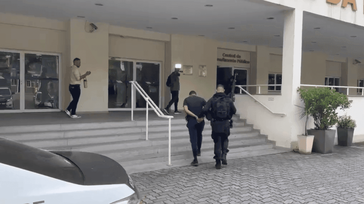 Operação da Polícia Civil contra tráfico de drogas envolve PMs no Rio de Janeiro