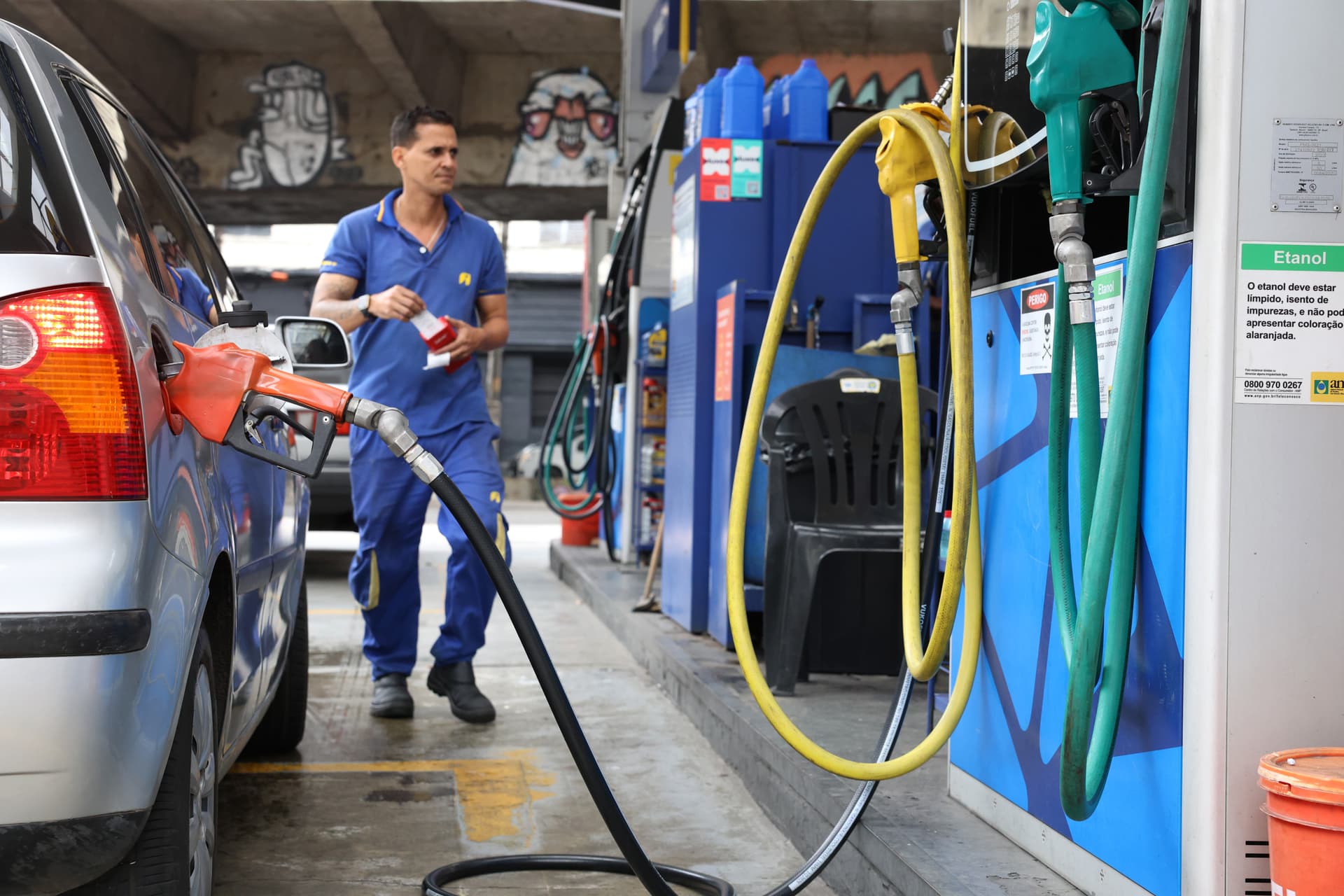 Governo busca acordo sobre etanol em PLP 114 sob pressão ruralista