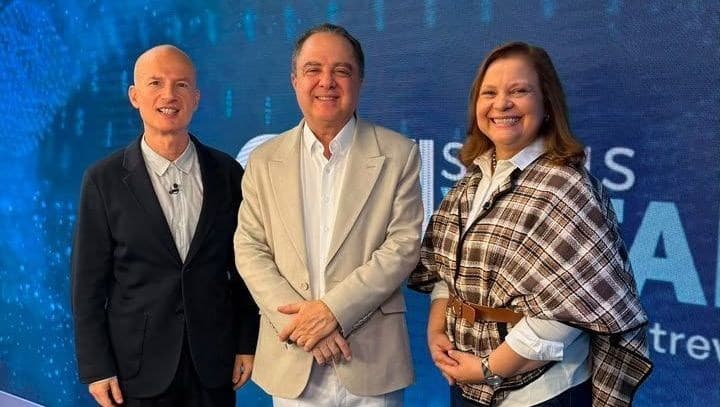 Transtornos alimentares são tema de discussão no CNN Sinais Vitais