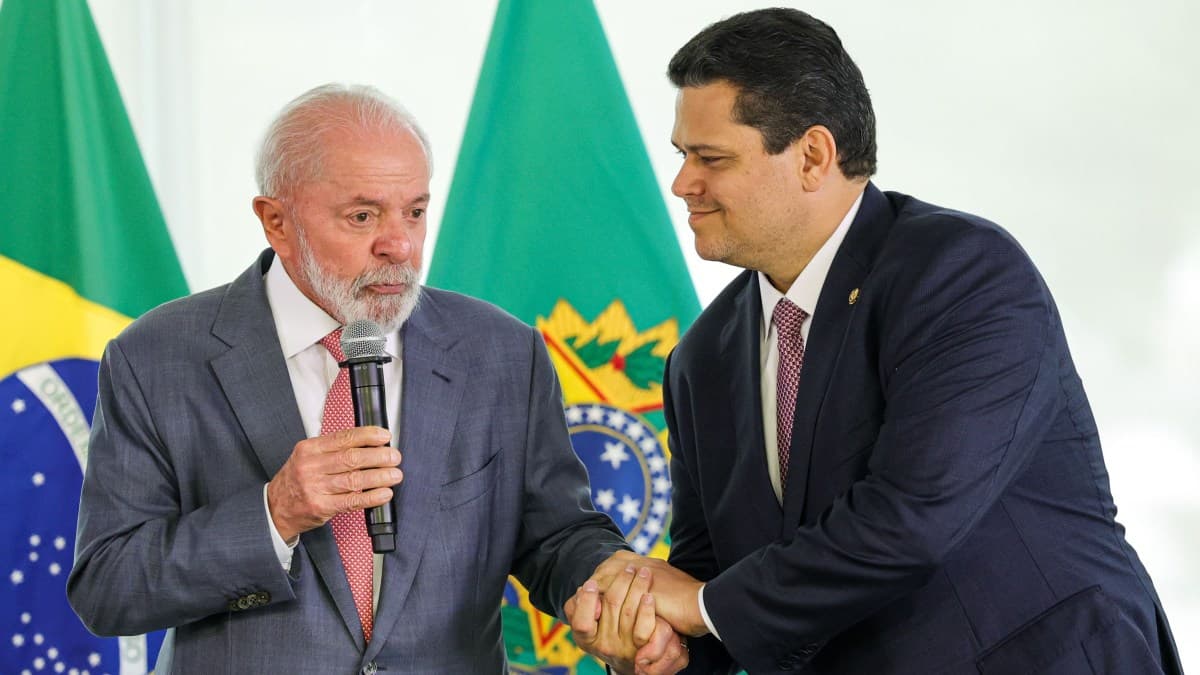 Lula busca diálogo com Davi Alcolumbre para acelerar pautas importantes
