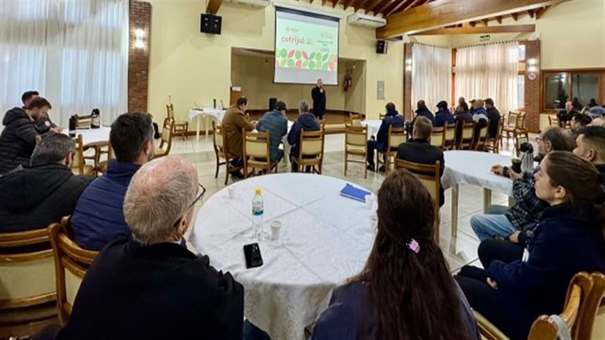 Extensionistas de Passo Fundo recebem qualificação em cultivos