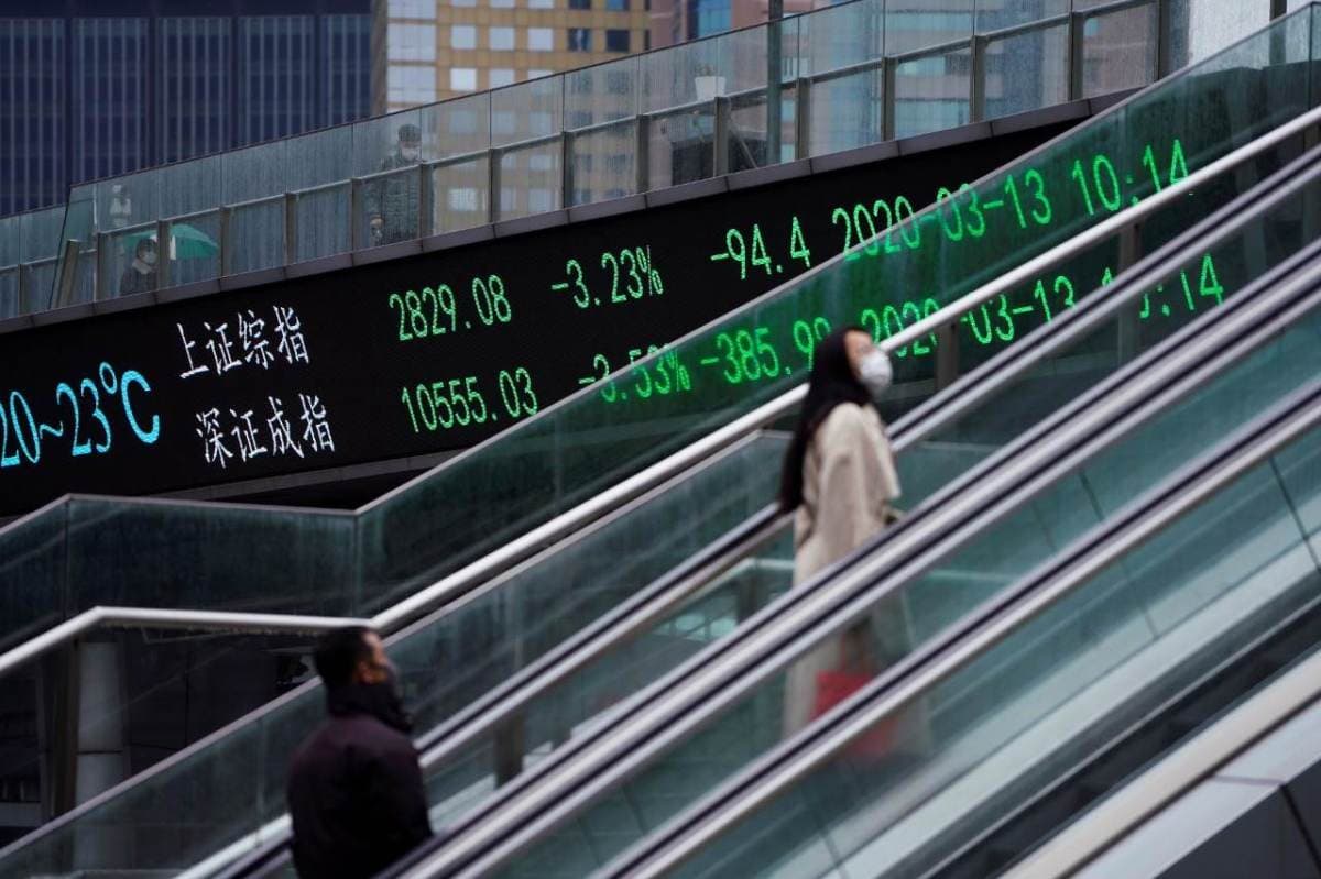 Kospi despenca 7,89% em Seul, pressionado por gigantes de chips