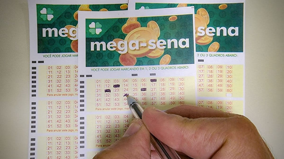 Mega-Sena sorteia R$ 300 milhões neste domingo em grande evento