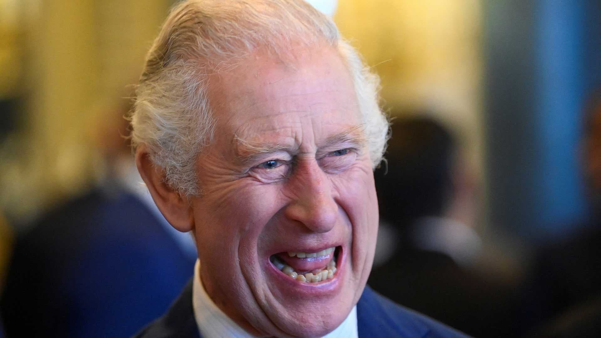 Rei Charles III paga 12,9 milhões de libras em impostos em 2024-2025