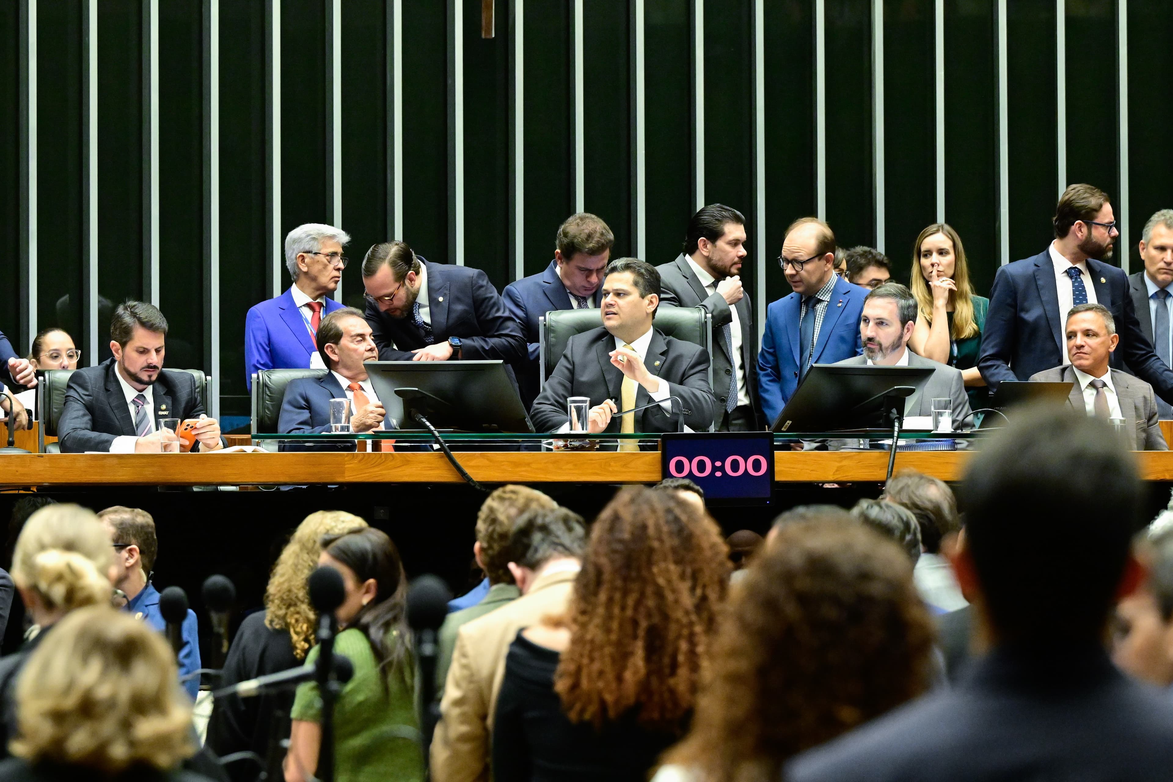 PL da dosimetria avança após aprovação no Congresso