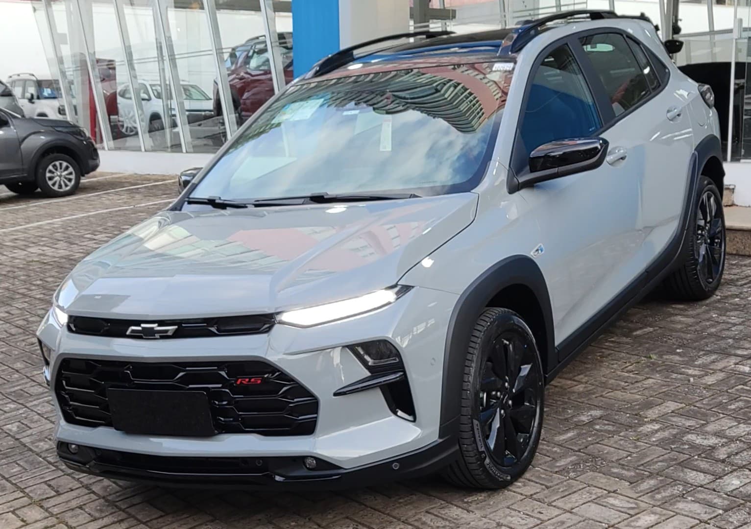 Chevrolet Sonic é testado em São Paulo e preços começam em R$ 129 mil