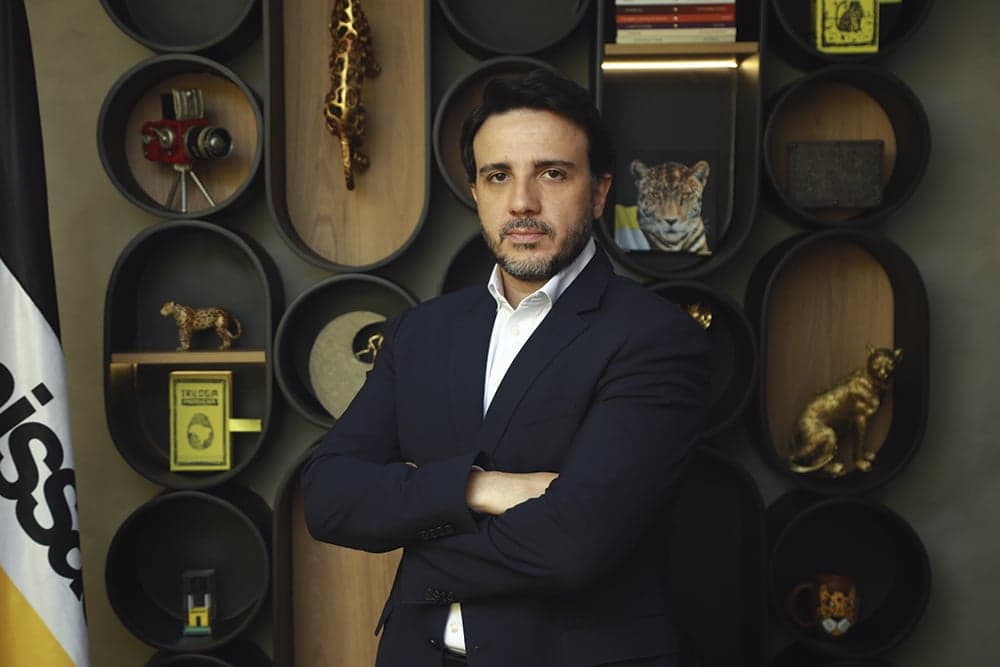 JR Freitas, motoboy, se lança na política por melhores condições para entregadores