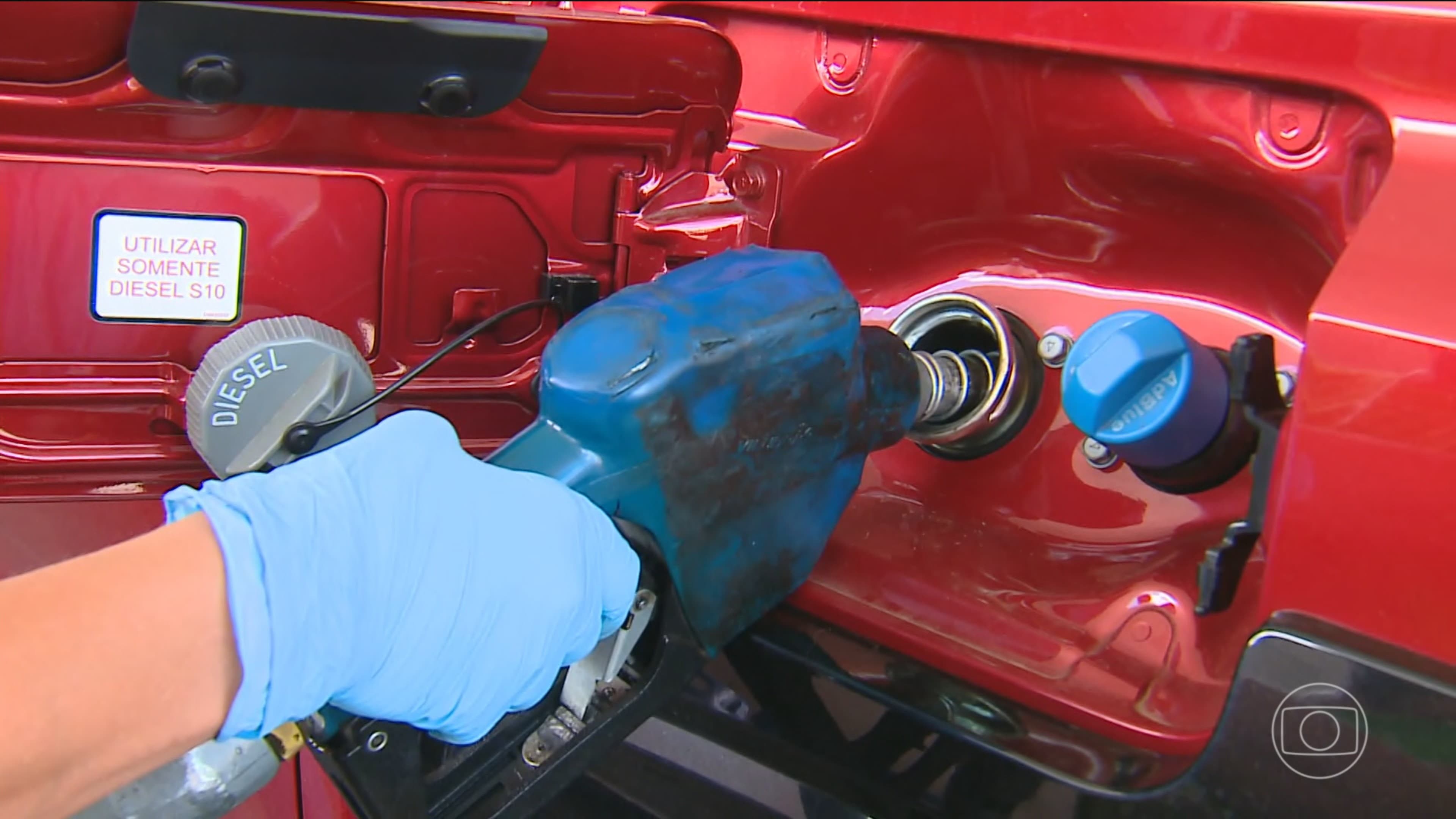 Governo brasileiro isenta impostos sobre diesel devido a guerra no Oriente Médio