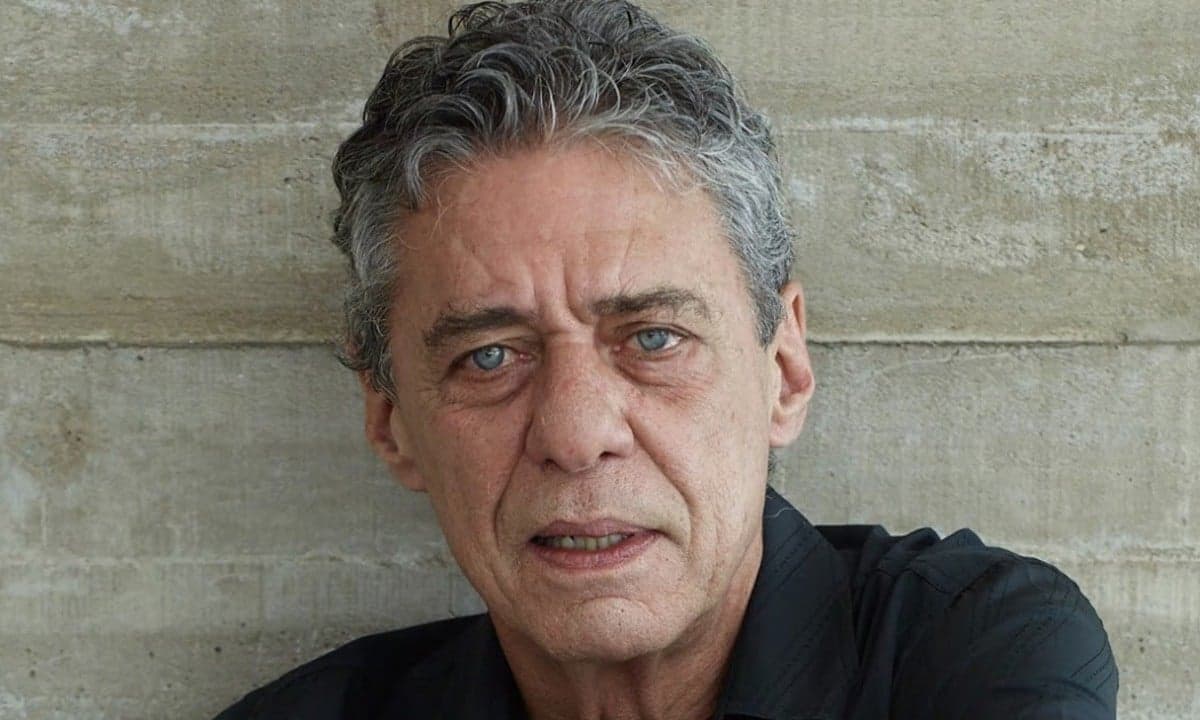 Le Monde publica manifesto contra influência dos EUA nas eleições brasileiras